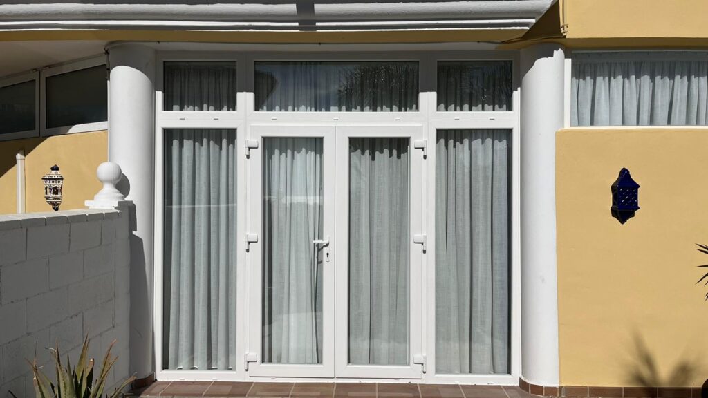 Proveedores de puertas practicables en Valencia